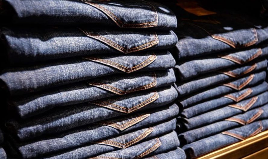 23 symbolic meanings of dreaming about new pants