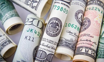 8 symbolic meanings of dreaming about going to a bank