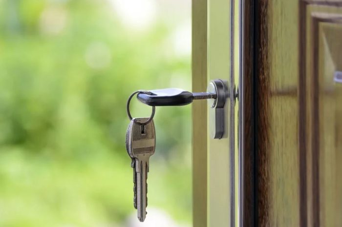 18 symbolic meanings of dreaming about keys