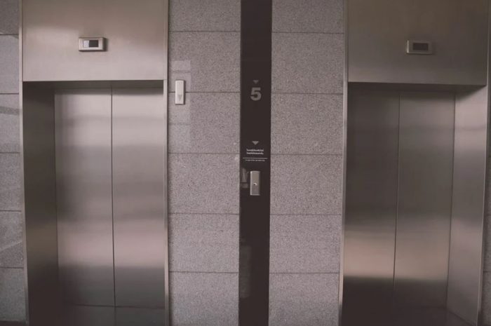 21 symbolic meanings of dreaming about elevators