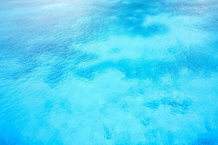 18 symbolic meanings of dreaming about blue