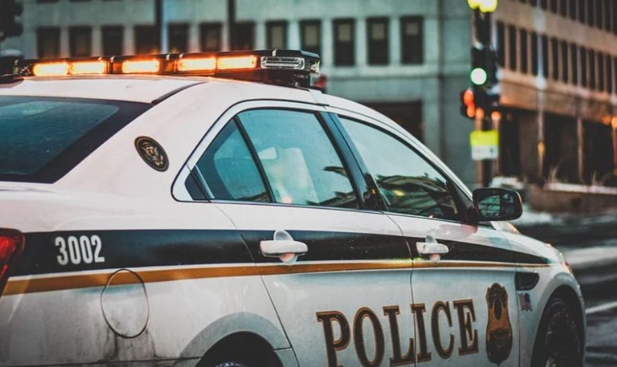 26 symbolic meanings of dreaming about police