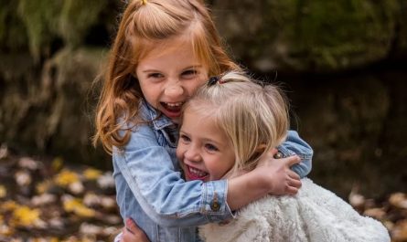 27 symbolic meanings of dreaming about your sister's death