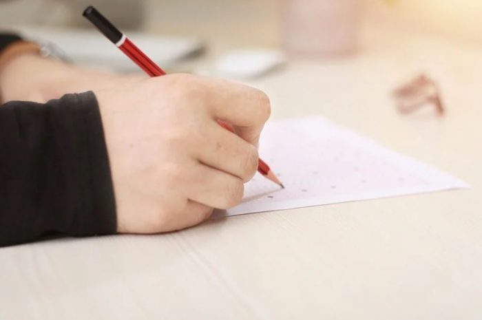 12 Symbolic Meanings of Dreaming About Taking an Exam