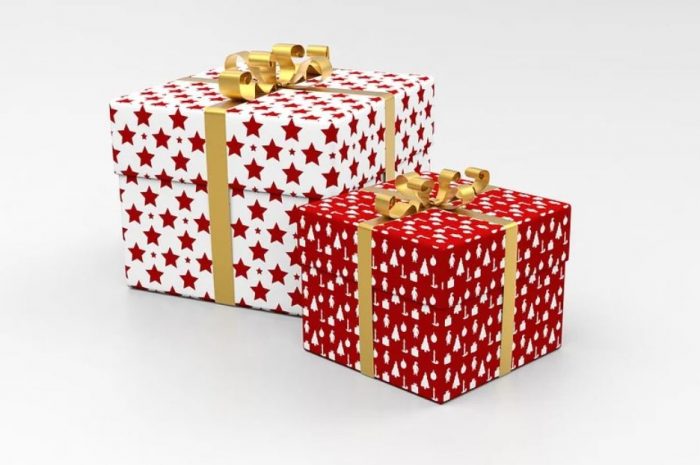 12 Symbolic Meanings of Dreaming About Gifts