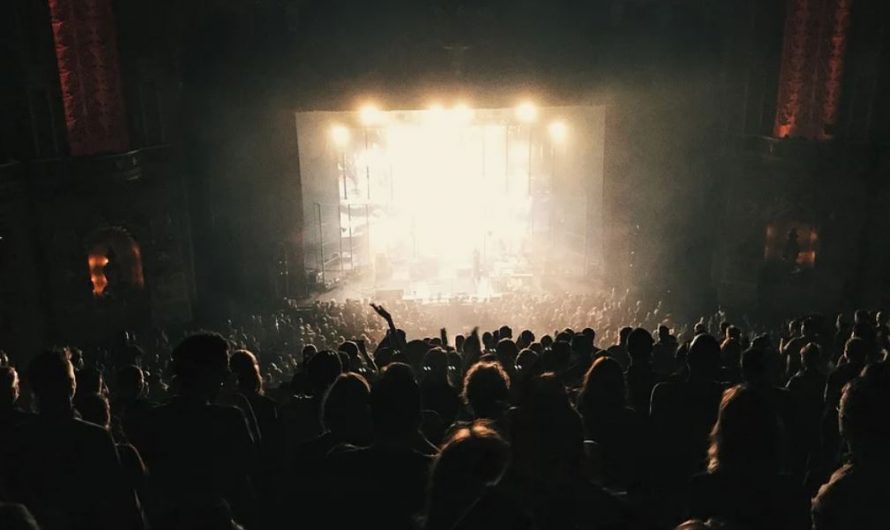 22 symbolic meanings of dreaming about a concert