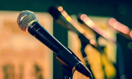 27 symbolic meanings of dreaming about singing