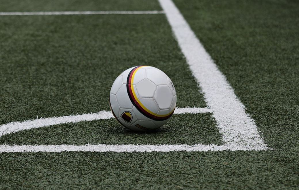 20 symbolic meanings of dreaming about a ball