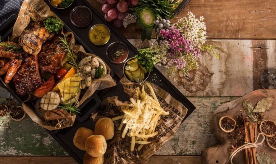 13 Symbolic Meanings of Dreaming About Dining Alone