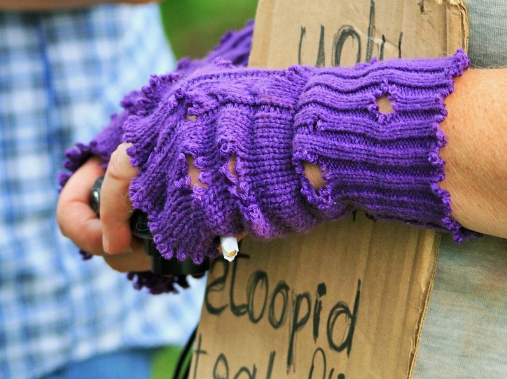 24 symbolic meanings of dreaming about a beggar