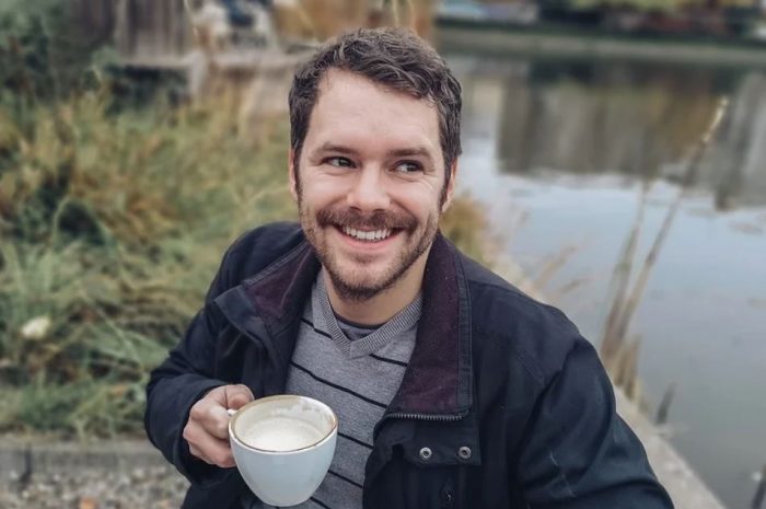 24 symbolic meanings of dreaming about smiling