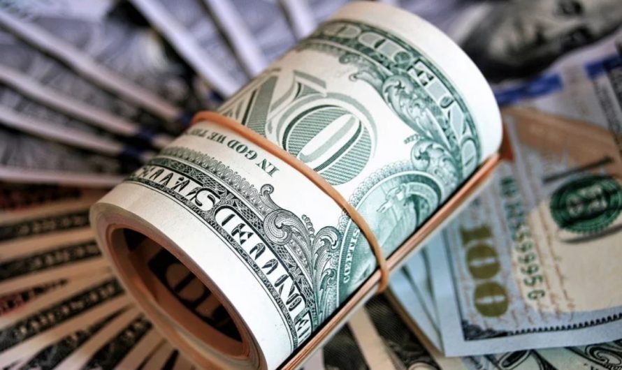 21 symbolic meanings of dreaming about receiving a salary