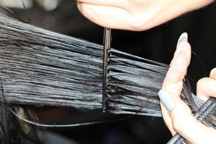 21 symbolic meanings of Dream about cutting hair