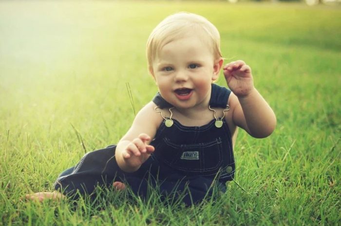 19 Symbolic Meanings of Dreaming About a Newborn