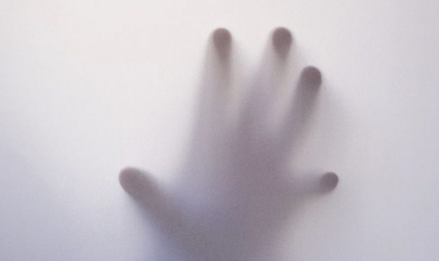 11 symbolic meanings of dreaming about choking someone