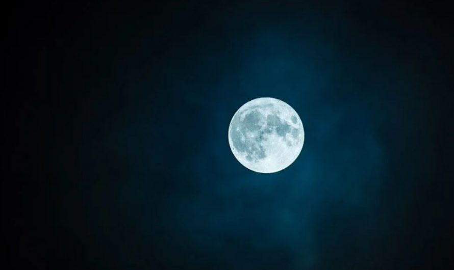 23 symbolic meanings of dreaming about a full moon