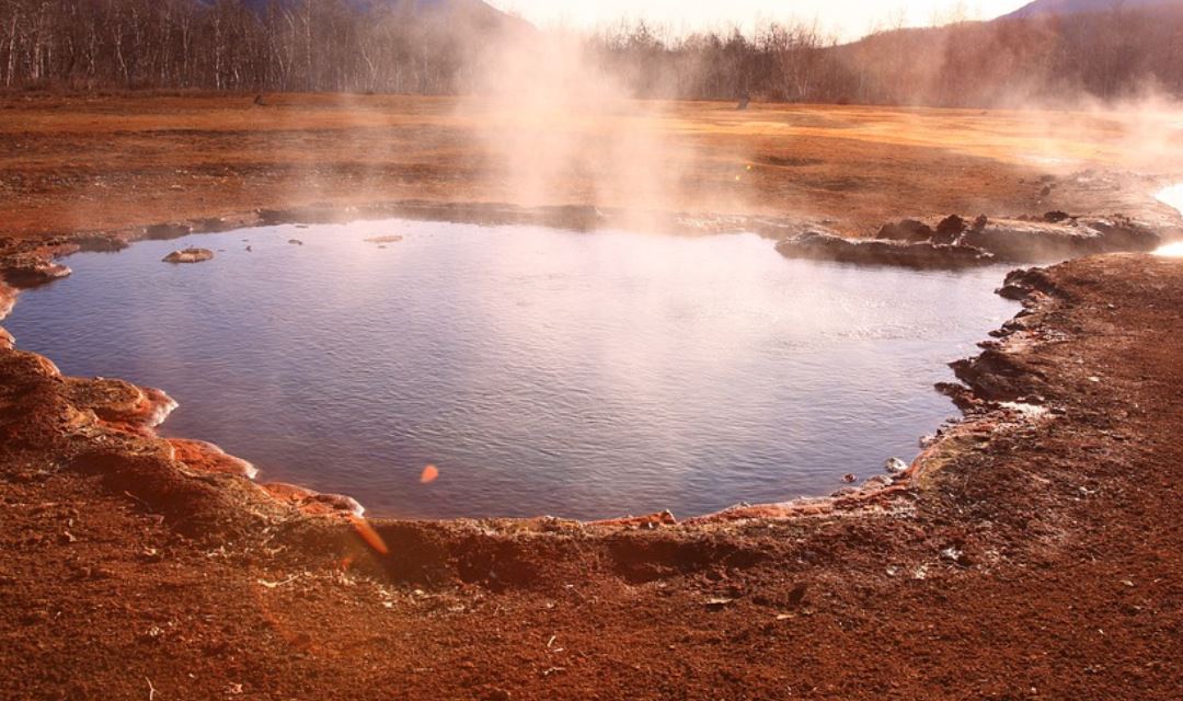 8 Symbolic Meanings of Dreaming of Hot Springs