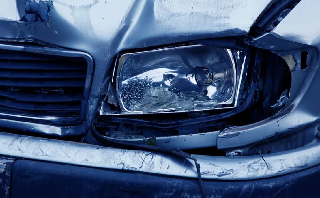 26 symbolic meanings of dreaming about a car accident