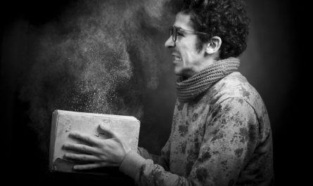 15 Symbolic Meanings of Dreaming About Dust