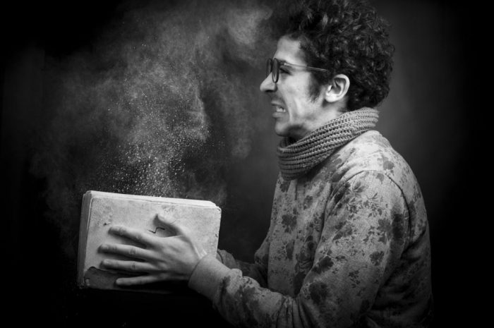 15 Symbolic Meanings of Dreaming About Dust