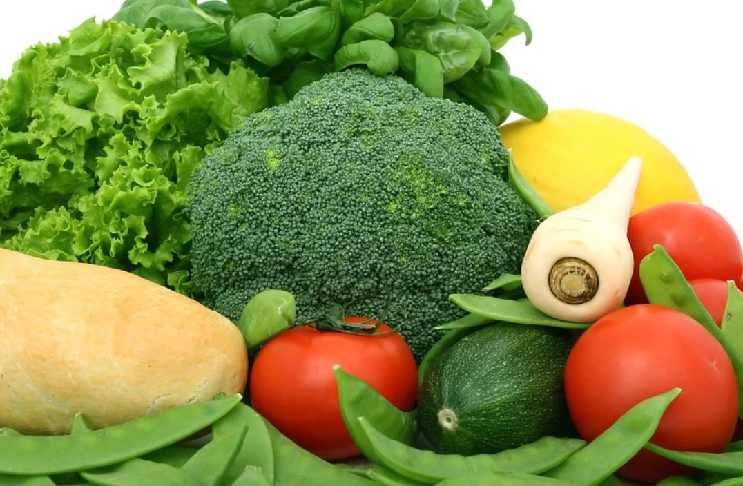 14 Symbolic Meanings of Dreaming About Vegetables