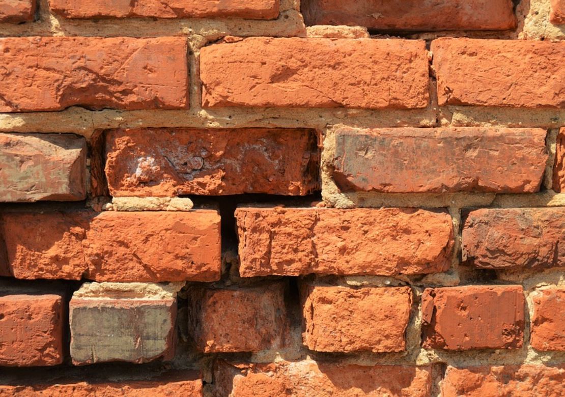12 symbolic meanings of dreaming about bricks
