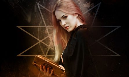 11 Symbolic Meanings of Dreaming of Hearing a Curse