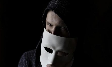 11 symbolic meanings of dreaming about masks