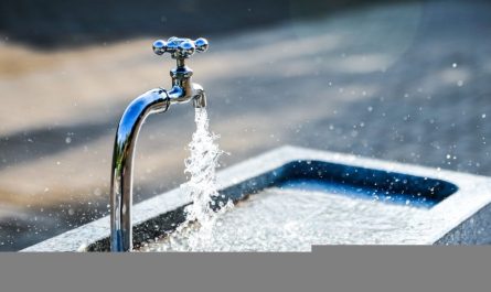 14 Symbolic Meanings of Dreaming About a Faucet