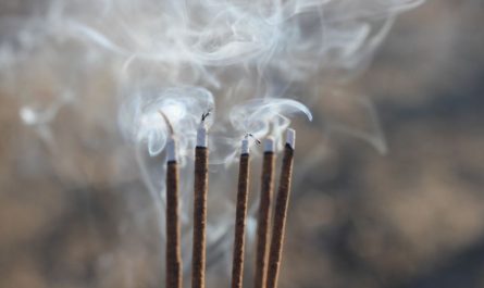 21 symbolic meanings of dreaming about fragrance