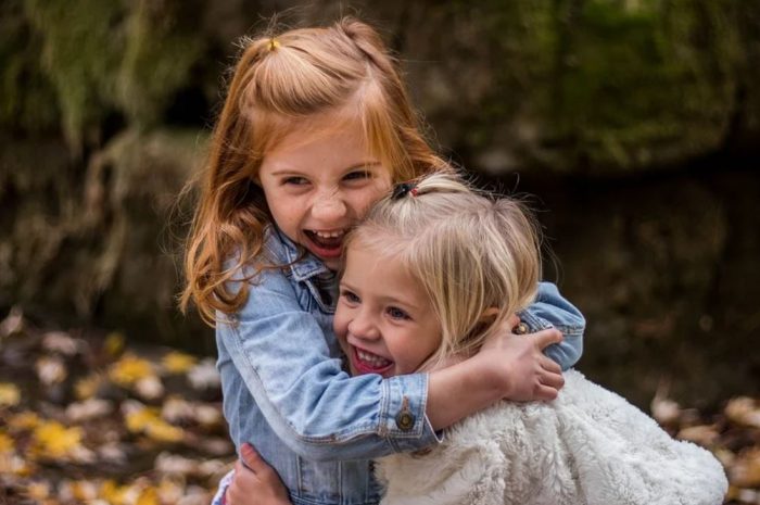 24 symbolic meanings of dreaming about hugging a friend