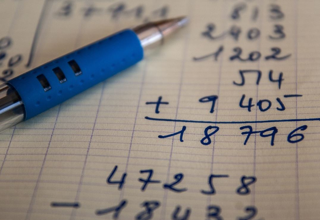 11 Symbolic Meanings of Dreaming About Subtraction11 Symbolic Meanings of Dreaming About Subtraction