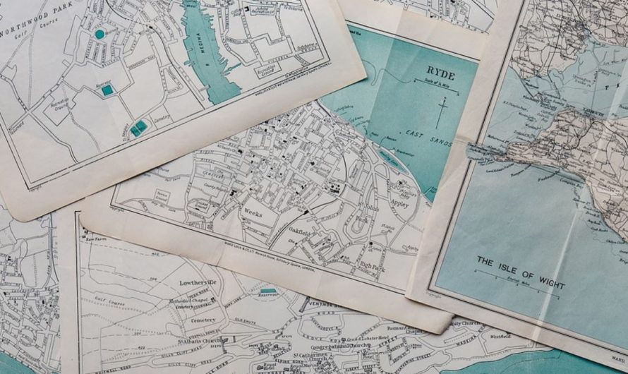 8 symbolic meanings of dreaming about maps