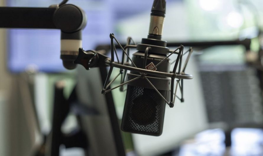 8 Symbolic Meanings of Dreaming About Auditions