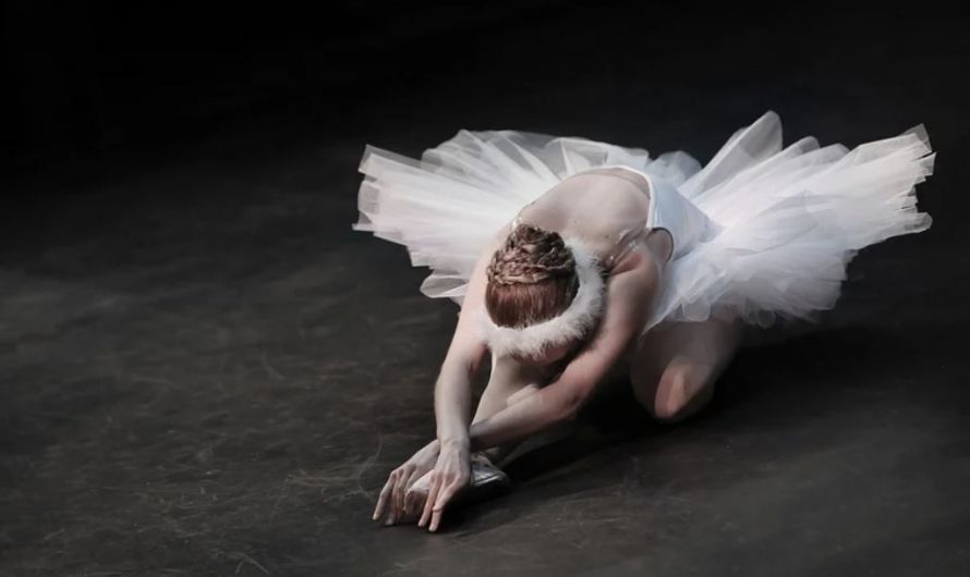 8 Symbolic Meanings of Dreaming About ballerina