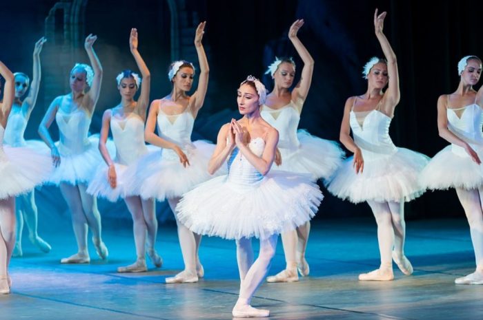 7 Symbolic Meanings of Dreaming About Ballet