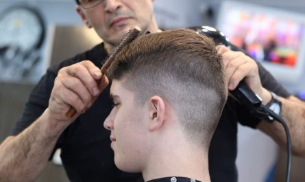 9 symbolic meanings of dreaming about a barber