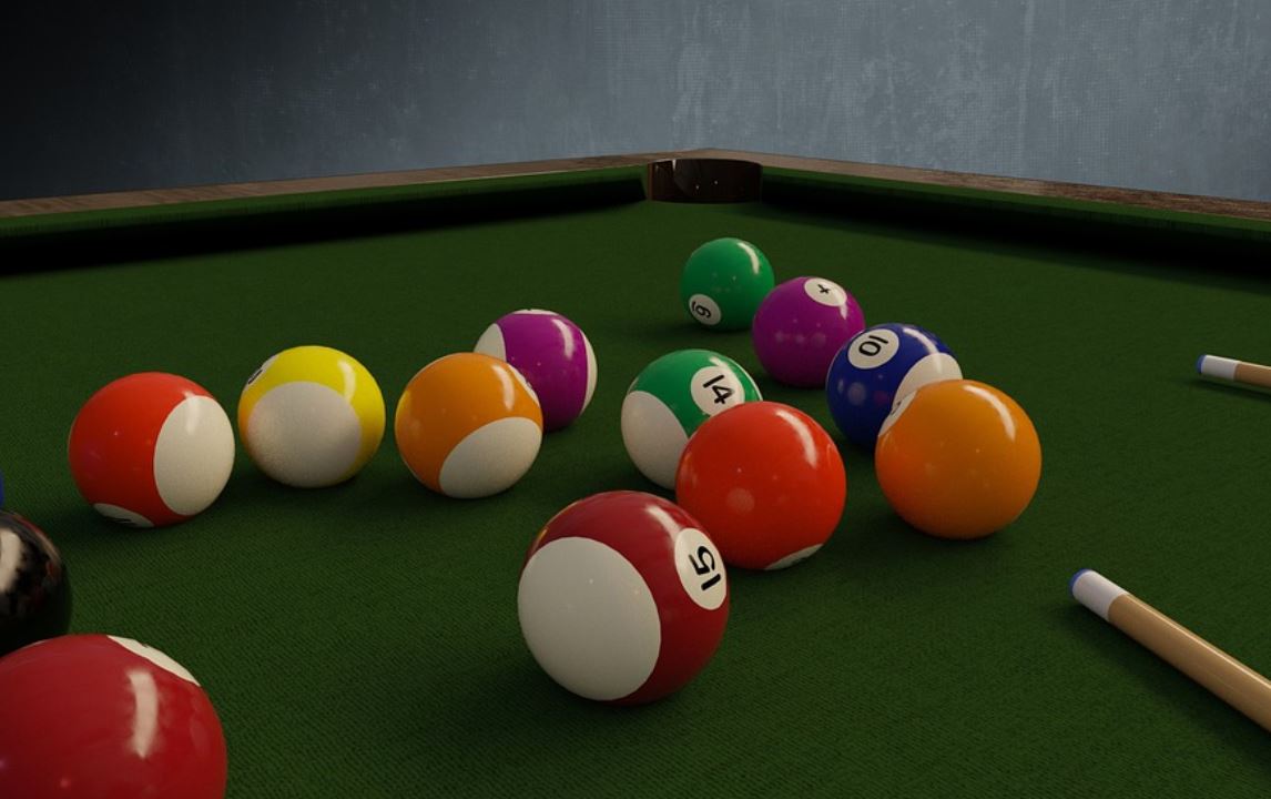 8 symbolic meanings of dreaming about playing billiards