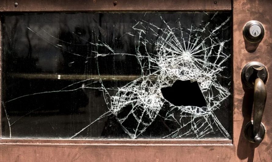 17 symbolic meanings of dreaming about breaking stones