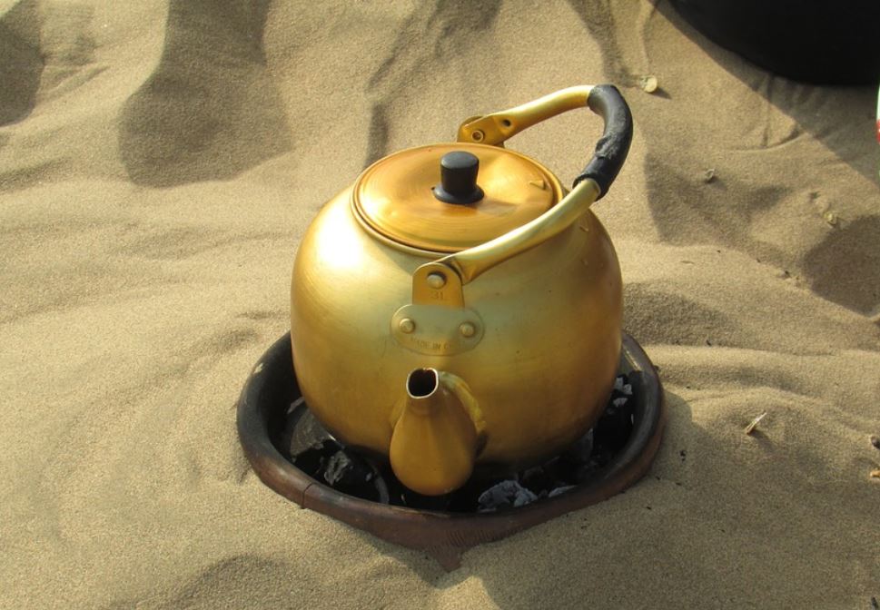 21 symbolic meanings of dreaming about a kettle