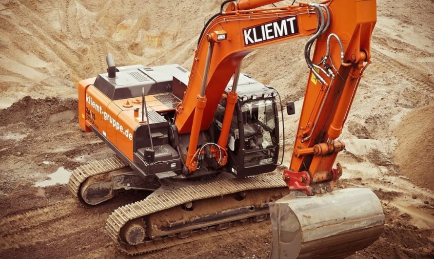 21 symbolic meanings of dreaming about excavators