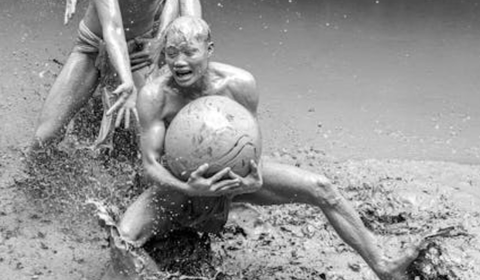 9 symbolic meanings of dreaming about being covered in feces