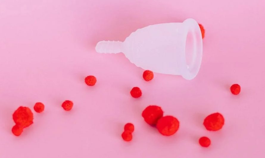 9 Symbolic Meanings of Dreaming About Hidden Menstruation