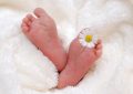 8 Symbolic Meanings of Dreaming About Being Barefoot