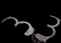 What does it mean to dream of handcuffs?