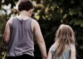 What does it mean to dream of your younger sister?