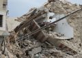 What does it mean to dream of a house collapsing?